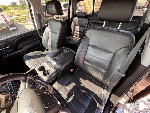 Used 2018 GMC Sierra 3500 Denali w/ Duramax Plus Package AWD/4WD image 13