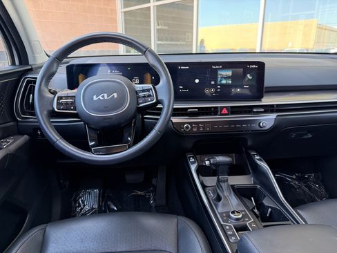 Used 2024 Kia Sorento S w/ Panoramic Sunroof Package AWD/4WD image 16