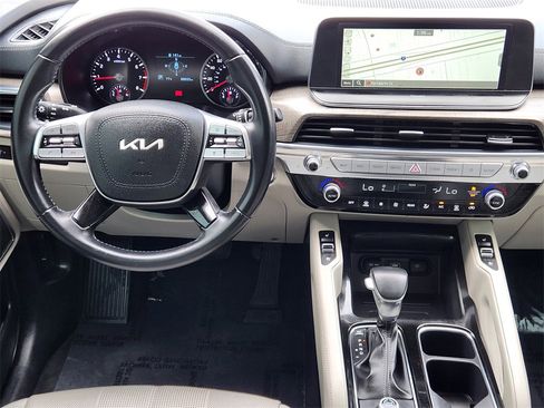 Used 2022 Kia Telluride EX w/ EX Premium Package image 28