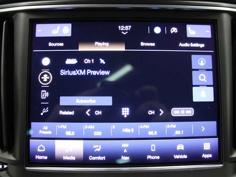 Used 2021 Maserati Levante image 28