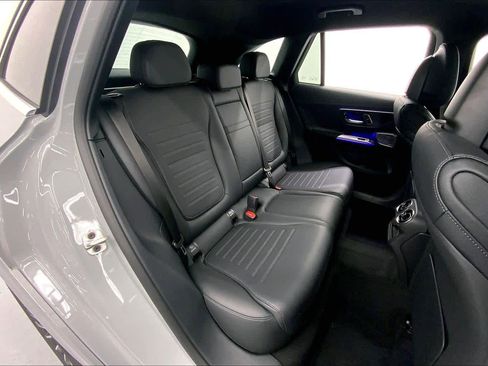 New 2026 Mercedes-Benz GLC 300 image 14