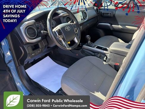 Used 2019 Toyota Tacoma SR5 AWD/4WD image 13