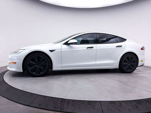Used 2022 Tesla Model S image 35