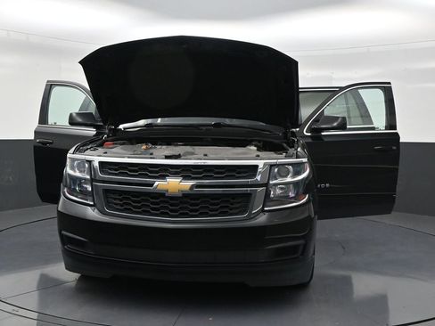 Used 2018 Chevrolet Tahoe LS RWD image 32