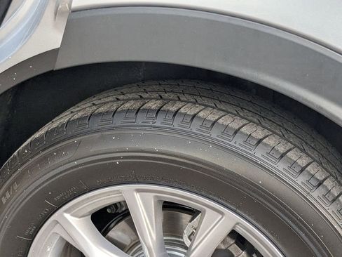 Used 2025 Honda CR-V EX-L image 24