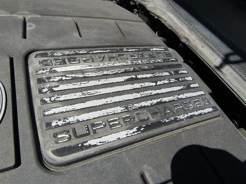 Used 2017 Land Rover Range Rover HSE image 14