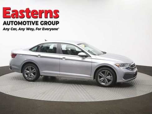 Used 2024 Volkswagen Jetta SE FWD image 45