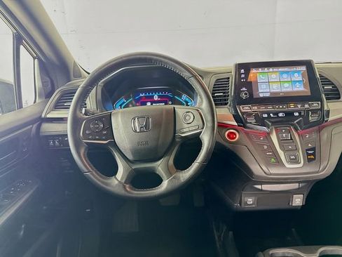 Used 2023 Honda Odyssey Sport image 27