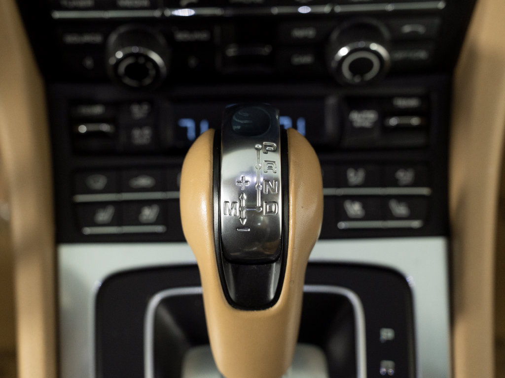 Certified 2014 Porsche 911 Carrera S RWD image 35