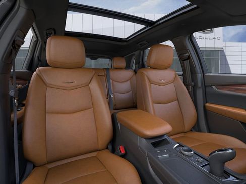 New 2025 Cadillac XT5 Premium Luxury w/ Technology Package image 16