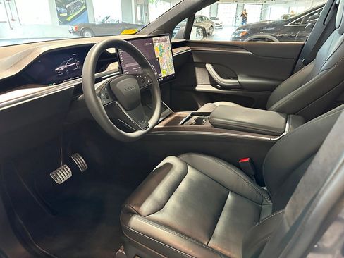 Used 2023 Tesla Model X AWD/4WD image 7
