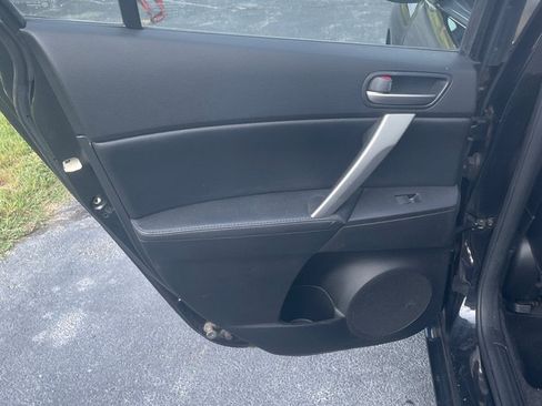 Used 2010 MAZDA MAZDA3 s Grand Touring FWD image 16