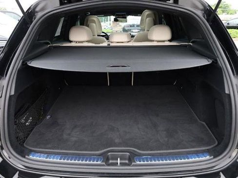 Used 2024 Mercedes-Benz GLC 300 4MATIC image 8