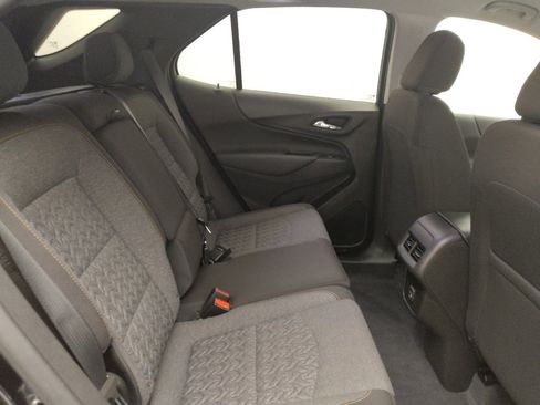 Used 2024 Chevrolet Equinox LT image 19