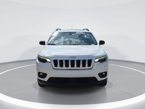 Used 2022 Jeep Cherokee Latitude Lux w/ Sun & Sound Group FWD image 3