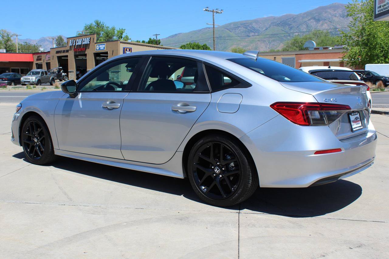 Used 2024 Honda Civic Sport image 39