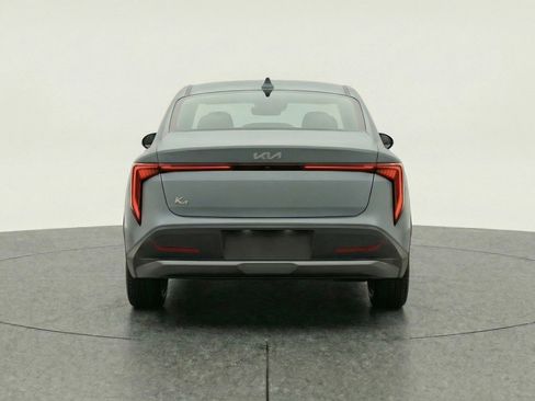 Used 2025 Kia K4 FWD image 7