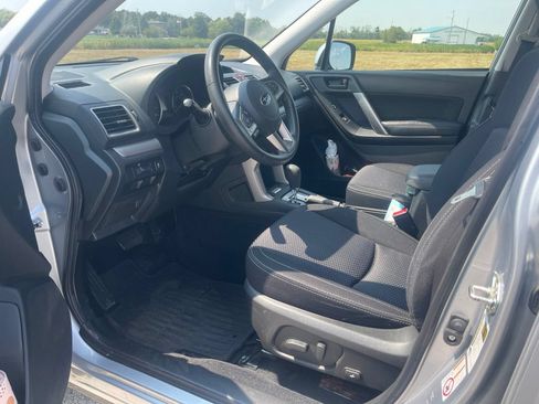 Used 2018 Subaru Forester 2.5i Premium w/ All-Weather Package AWD/4WD image 6