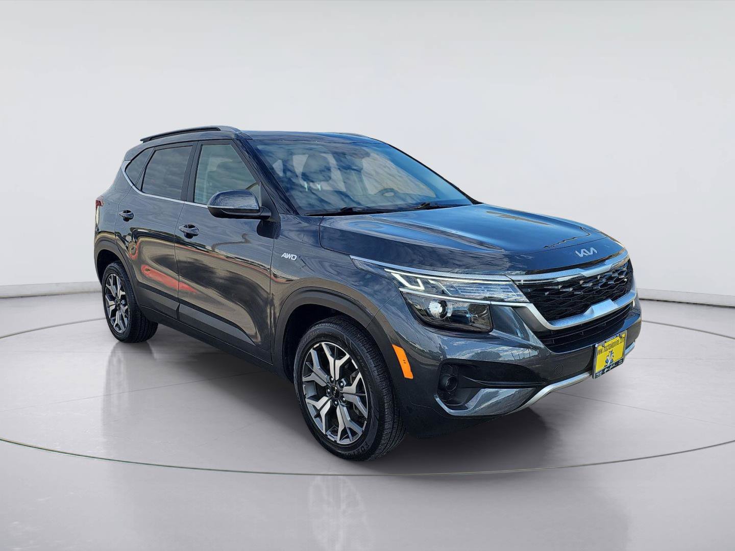 Used 2023 Kia Seltos EX AWD/4WD image 7