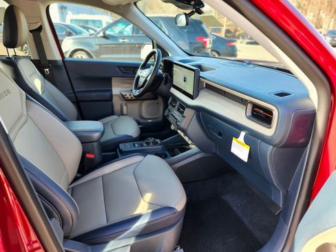 New 2026 Ford Maverick Lariat image 11