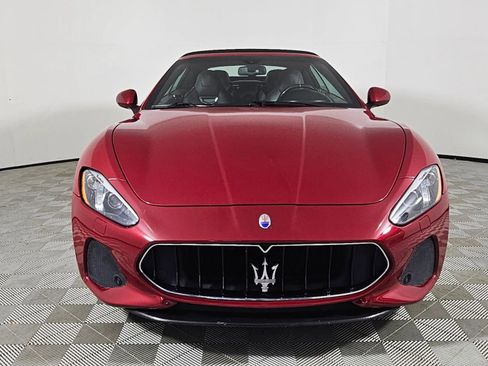 Used 2018 Maserati GranTurismo Sport image 2
