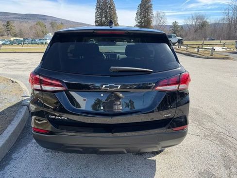 Used 2022 Chevrolet Equinox LS AWD/4WD image 4