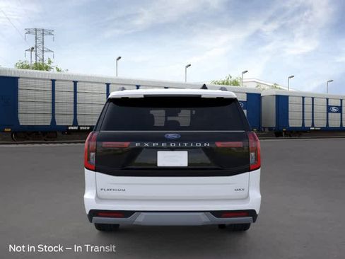 New 2026 Ford Expedition Max Platinum AWD/4WD image 4