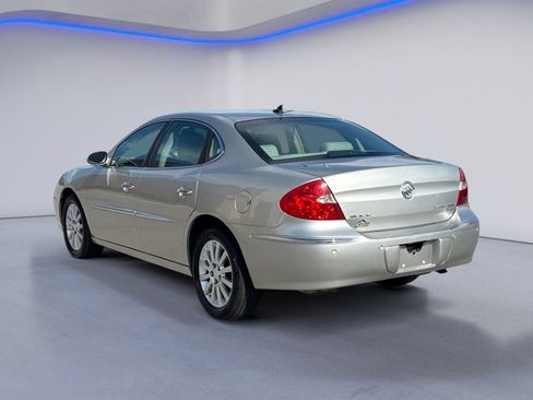 Used 2008 Buick LaCrosse CXS w/ Driver Confidence Package FWD image 6