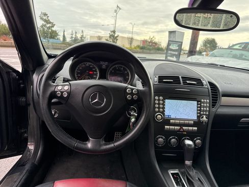 Used 2008 Mercedes-Benz SLK 55 AMG image 23