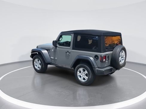 Used 2020 Jeep Wrangler Sport AWD/4WD image 6