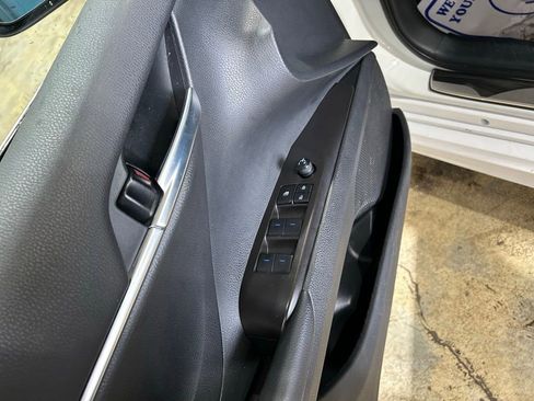 Used 2024 Toyota Camry SE FWD image 15