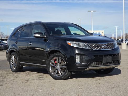Used 2015 Kia Sorento SX image 2