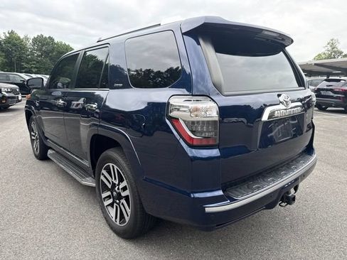 Used 2022 Toyota 4Runner Limited AWD/4WD image 3