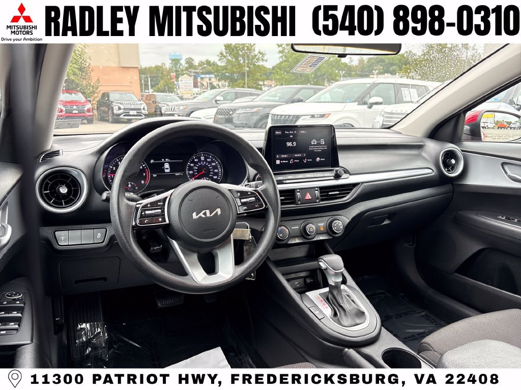 Used 2023 Kia Forte LXS FWD image 13