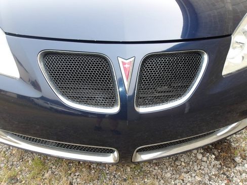 Used 2009 Pontiac G6 GT w/ Sport Package 1 FWD image 35