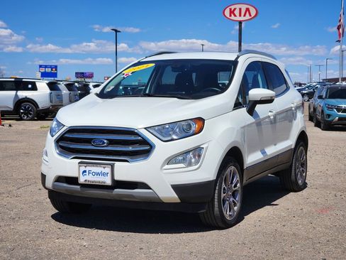 Used 2021 Ford EcoSport Titanium AWD/4WD image 4