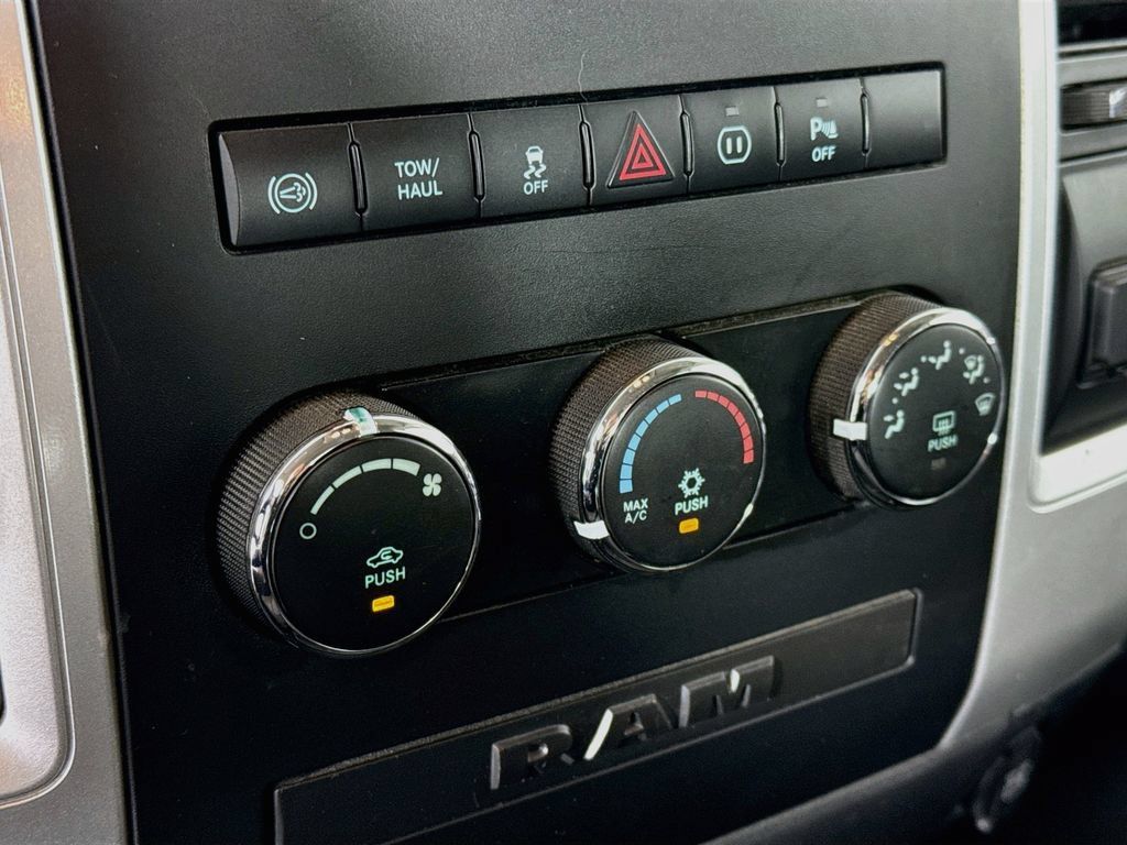 Used 2012 RAM 3500 SLT w/ Technology Group AWD/4WD image 14