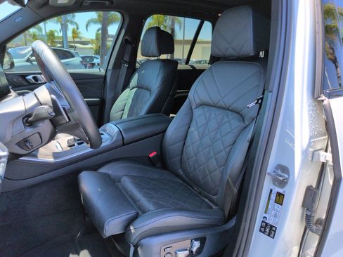 Certified 2025 BMW X5 M60i w/ Climate Comfort Package AWD/4WD image 16