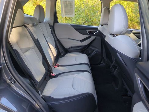 Used 2023 Subaru Forester image 25
