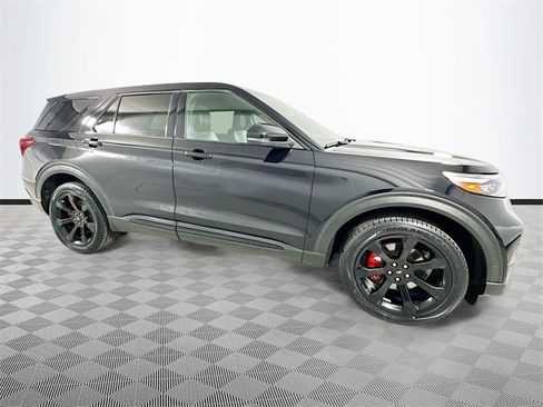 Certified 2022 Ford Explorer ST w/ Equipment Group 401A image 8