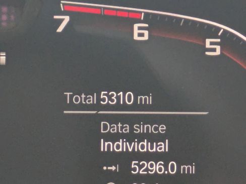 Used 2025 BMW M850i xDrive image 11