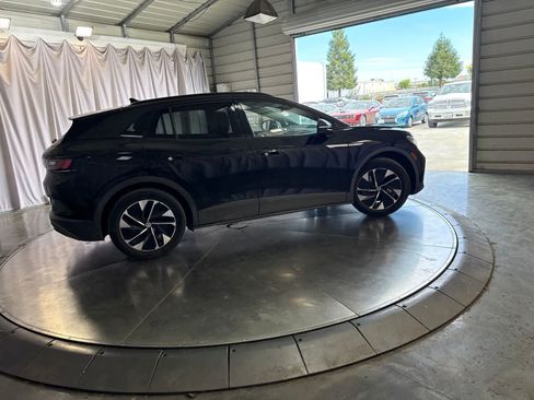 Used 2022 Volkswagen ID.4 Pro S RWD image 3