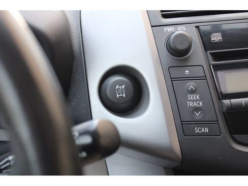 Used 2006 Toyota RAV4 Limited AWD/4WD image 34