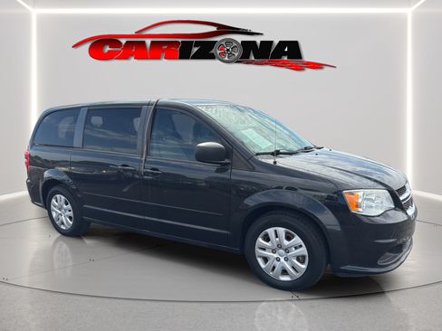 Used 2015 Dodge Grand Caravan SE w/ Quick Order Package 29E SE FWD image 2