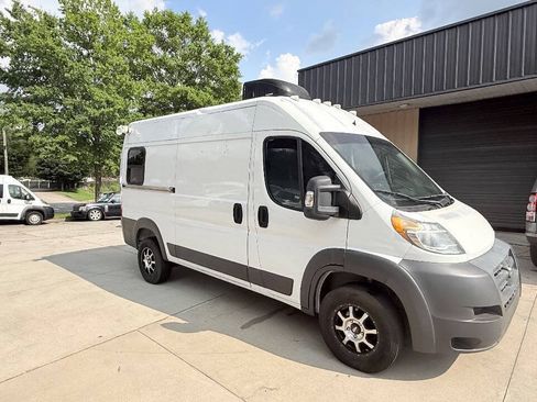 Used 2017 RAM ProMaster 1500 FWD image 13