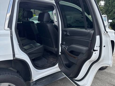 Used 2018 Chevrolet Tahoe LT AWD/4WD image 23
