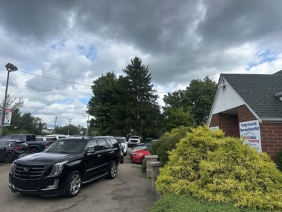 Used 2016 Cadillac Escalade Luxury