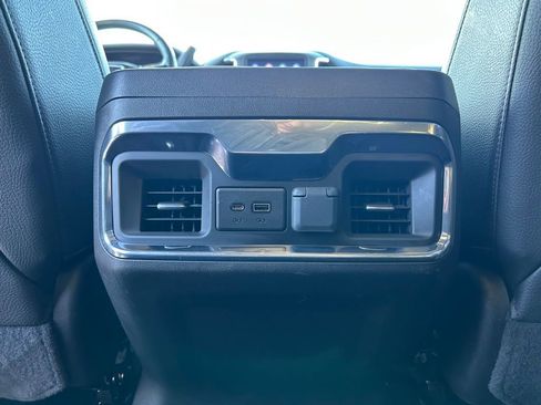Used 2022 GMC Sierra 2500 Denali image 13