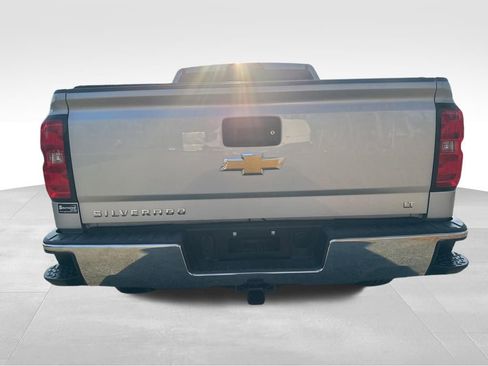 Used 2015 Chevrolet Silverado 1500 LT w/ LT Convenience Package image 25