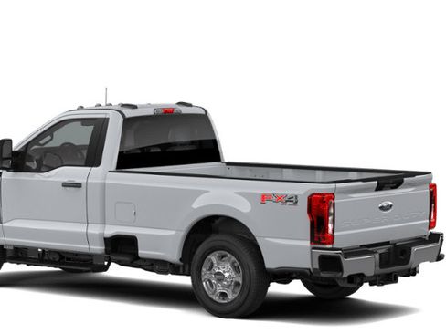 New 2026 Ford F250 XLT w/ FX4 Off-Road Package AWD/4WD image 19